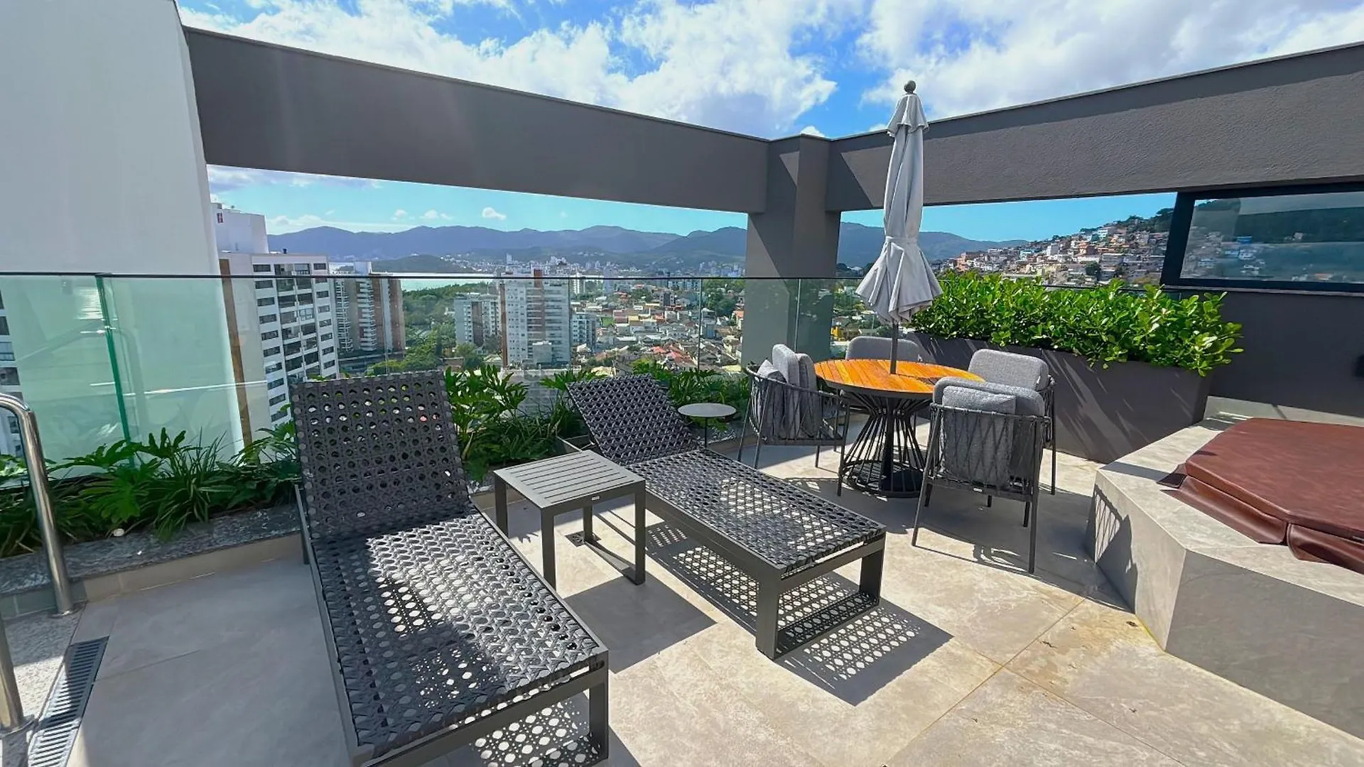 Appartamento Estadia Tranquila E Completa Em Predio Com Piscina - Vpd Florianópolis Brasile