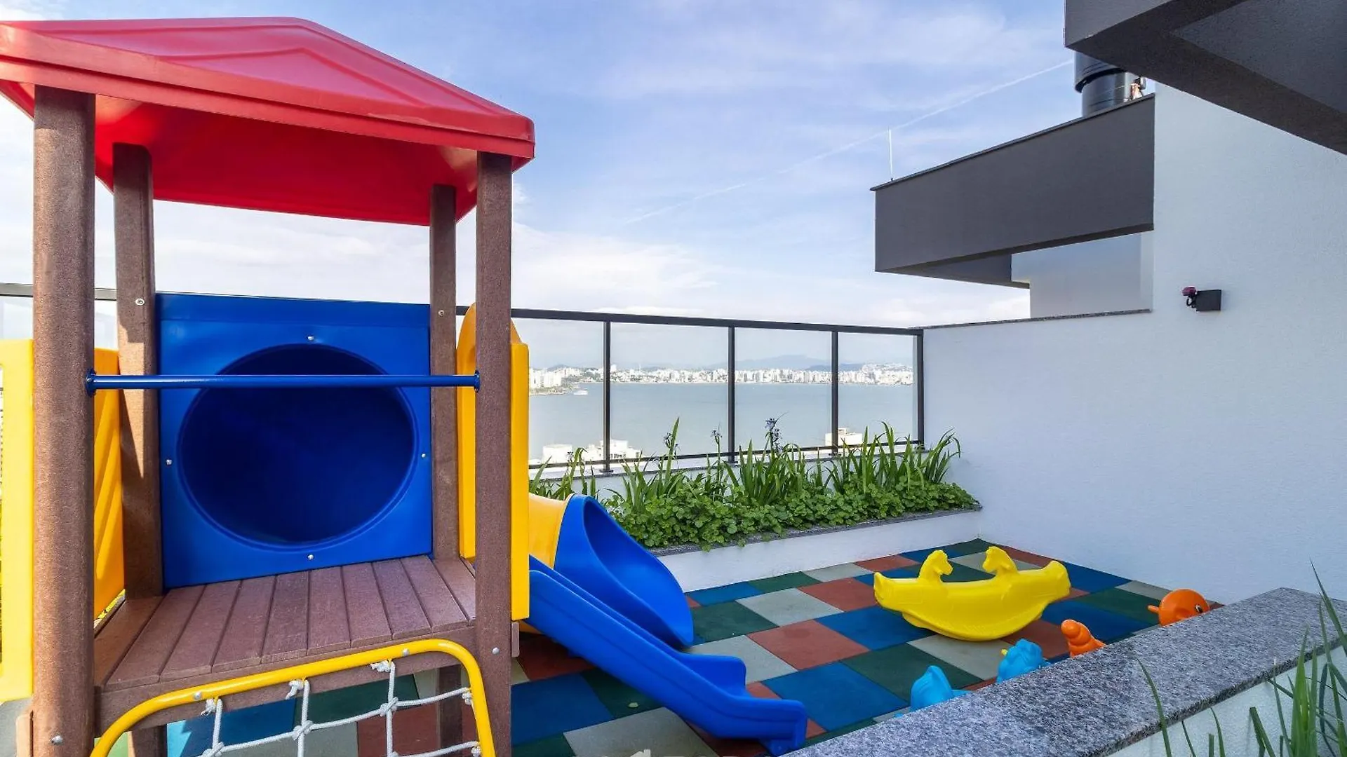 Estadia Tranquila E Completa Em Predio Com Piscina - Vpd Florianópolis 0*,